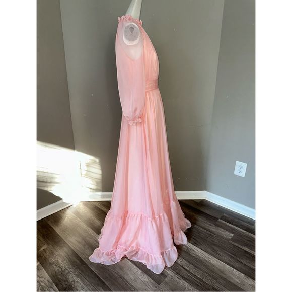 MAC DUGGAL CHIFFON RUCHED ILLUSION RAGLAN SLEEVE RUFFLED GOWN SIZE US 6 - Picture 7 of 10